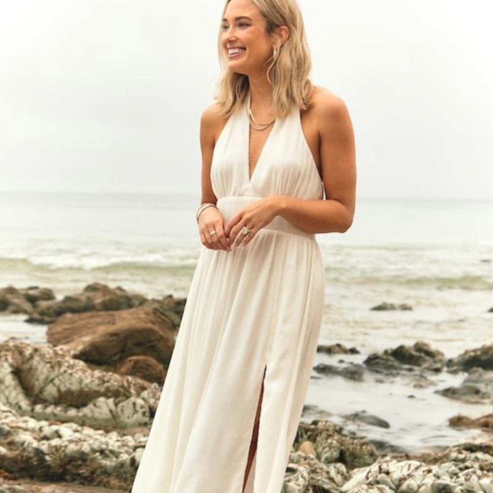 White halter Abercrombie maxi dress